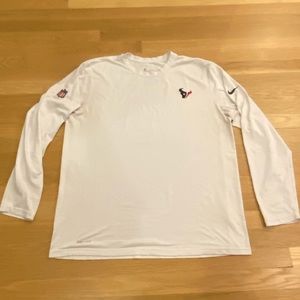 Nike NFL New England Patriots Mens White Long Sleeve Dri- Fit Shirt / Size XL